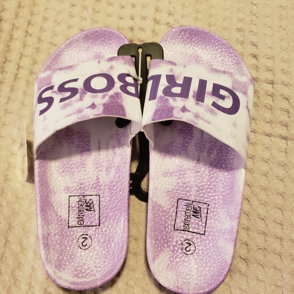 * GIRL BOSS TIE DYE PURPLE SLIDES SANDALS WATER SHOES SIZE 12 WATER NWT - Picture 3 of 4